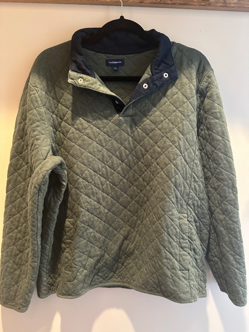 croft & barrow Olive Green Quilted Pullover with Navy Collar